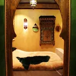 Agraba, 1001 Nights Lomm