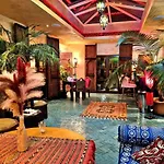 Agraba, 1001 Nights Lomm