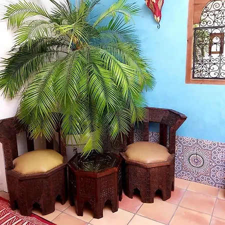 Agraba, 1001 Nights Lomm