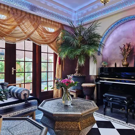 Bed & Breakfast Agraba, 1001 Nights