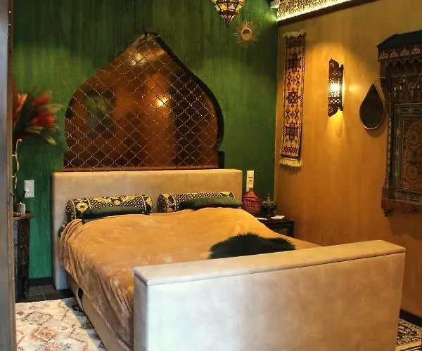 Agraba, 1001 Nights Bed & Breakfast Lomm