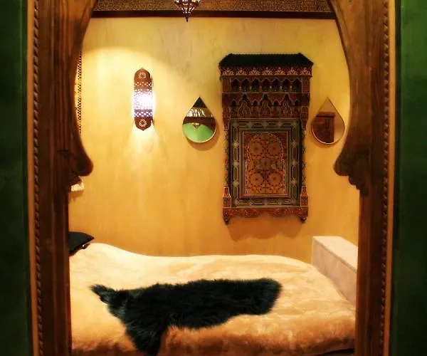 Agraba, 1001 Nights Lomm