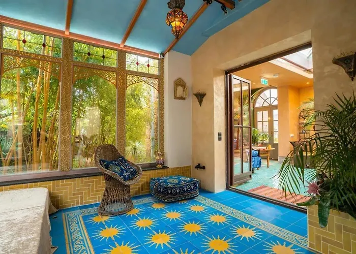 Agraba, 1001 Nights 3*